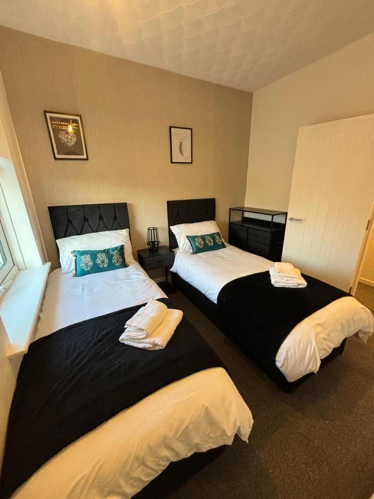 Stunning House - Sleeps 7 - 5 Mins Walk To Lincoln High Street - Parking - Wifi Villa Exteriör bild